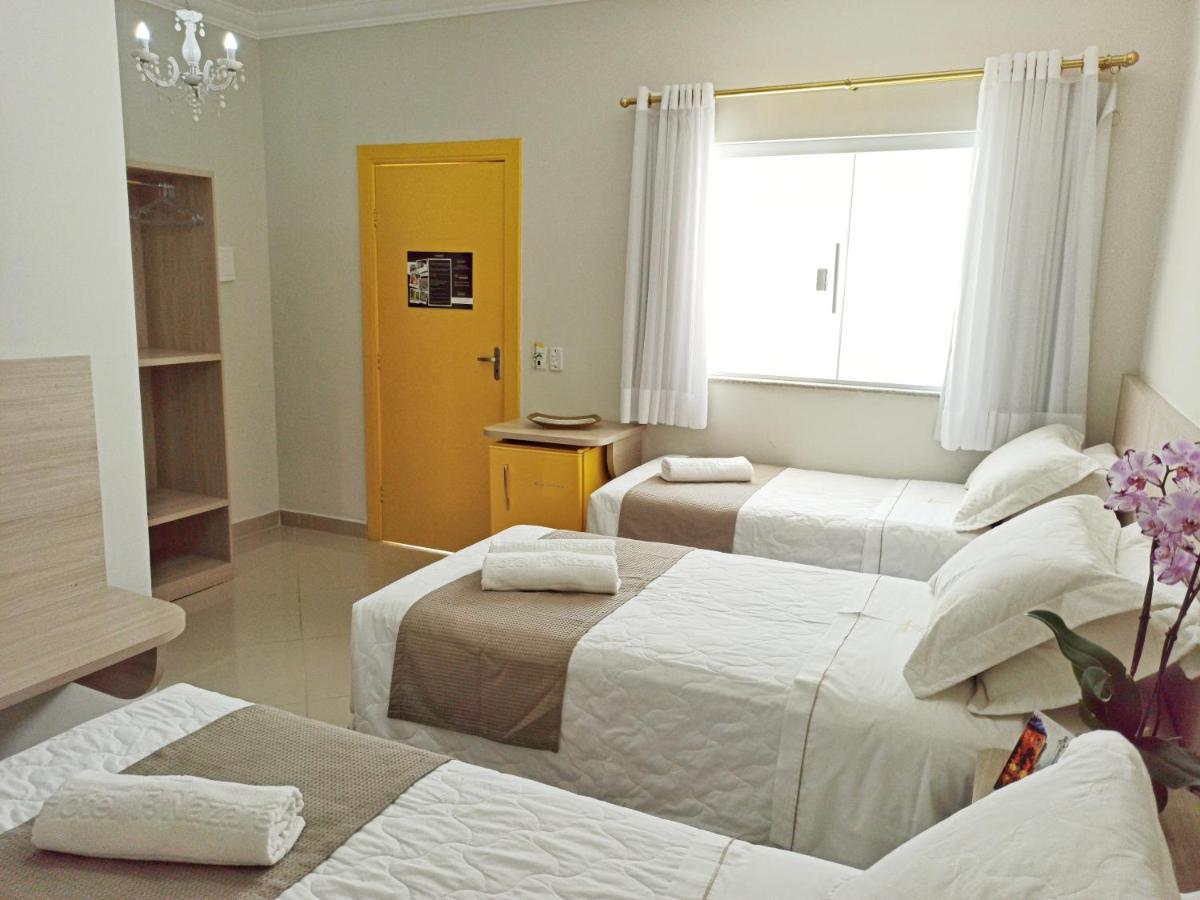 קצ'ואיירה פאוליסטה Hotel Pousada Familia De Nazare מראה חיצוני תמונה