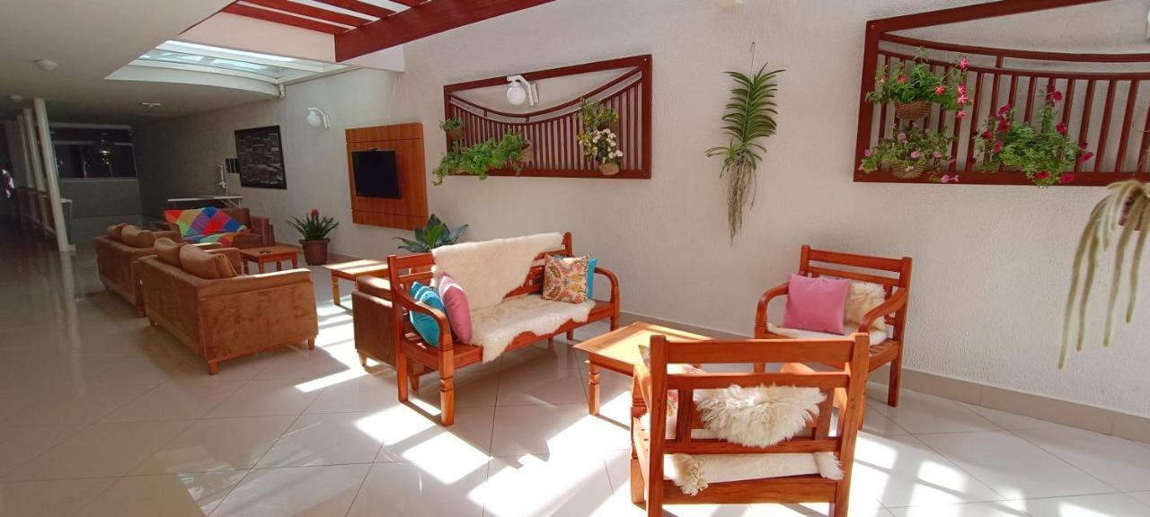 קצ'ואיירה פאוליסטה Hotel Pousada Familia De Nazare מראה חיצוני תמונה